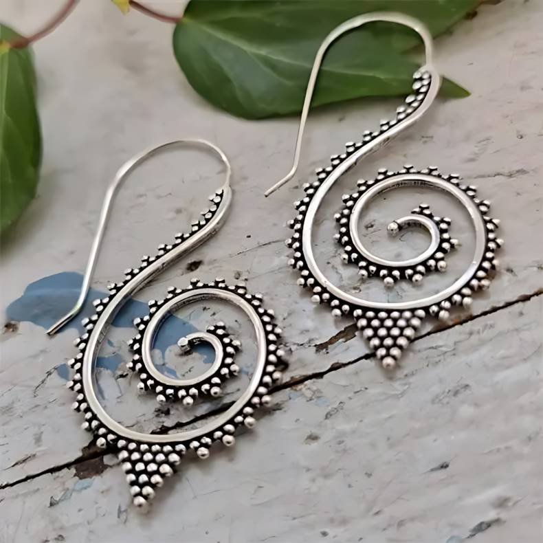 1000 &amp; en nat. Labyrint S