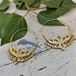 1000 &amp; en nat. Lotus cirkel G