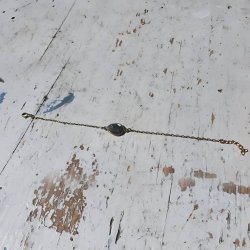 Gul labadorit armbnd messing