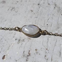 Mnestens armbnd i messing