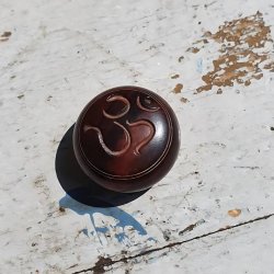 Ohm lille pilleske i tr