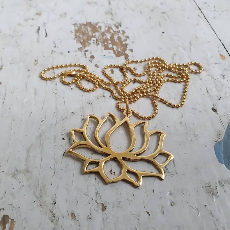 Lotus grande halskde