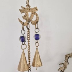 Langt ophng med ohm, lotus og klokker