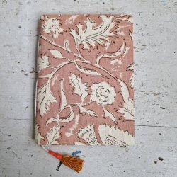 Bloktrykt bog, gl. rosa