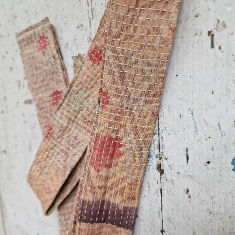 Kantha blte strop No.1