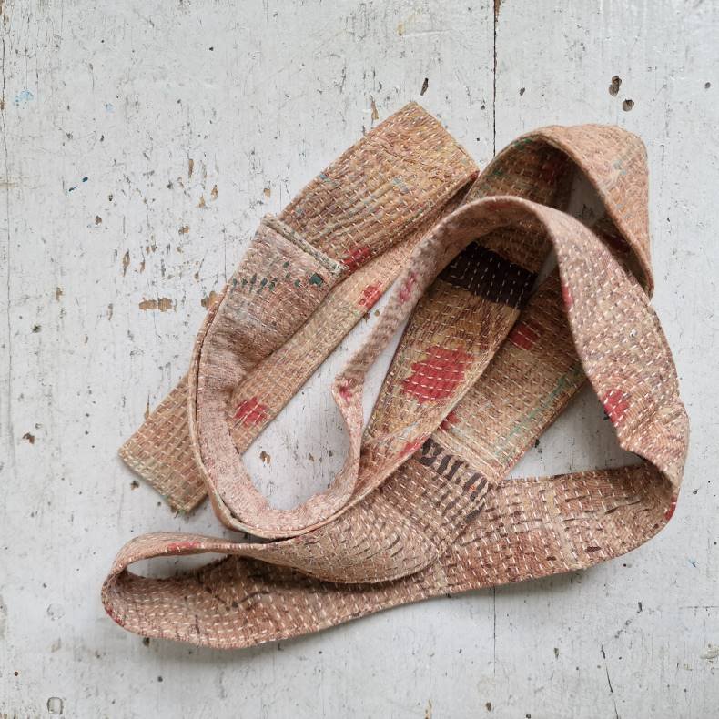 Kantha blte strop No.1