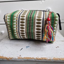 Vvet toilettaske grn