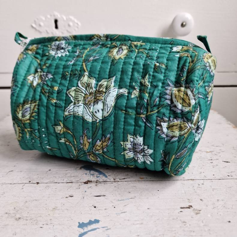 Bloktrykt toilettaske grn M