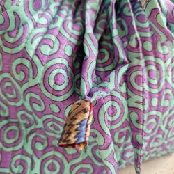 Projekttaske unika silke lilla/turkis cirkler