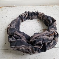 Hrbnd unika sort vintage silke