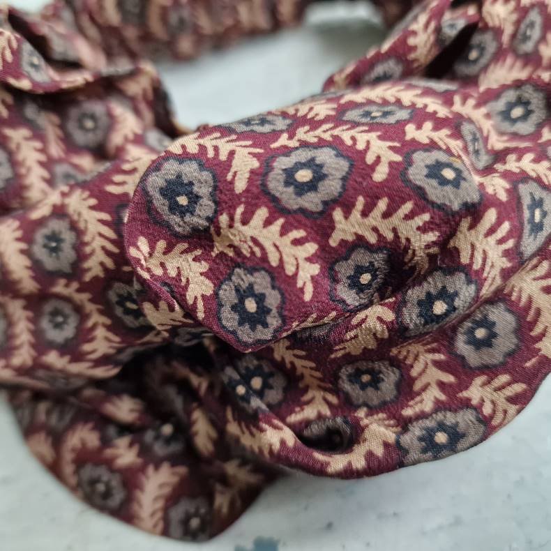 Hrbnd unika bordeaux vintage silke