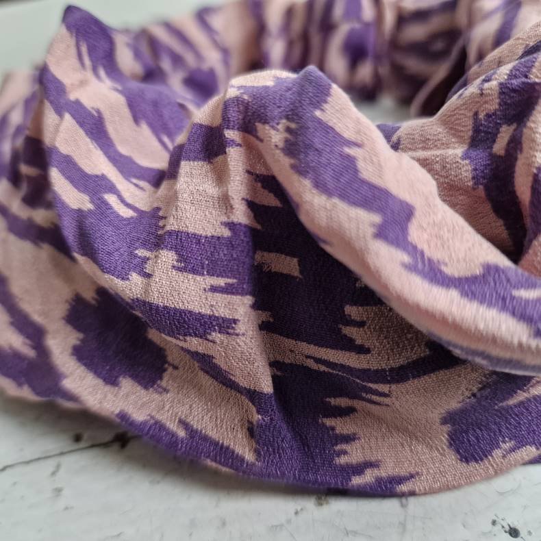 Hrbnd unika lilla/lyserd vintage silke