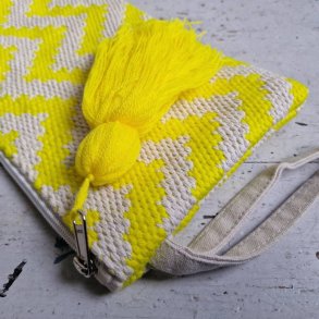 Gul neon siksak clutch