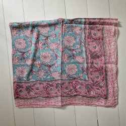 Bloktrykt bomulds trklde turkis/hvid/rd/pink 117x183