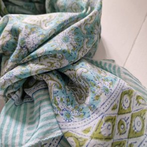 Bloktrykt bomulds trklde grn/turkis/hvidt 116x187