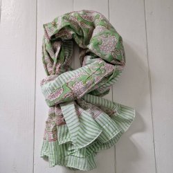 Bloktrykt bomulds trklde hvidt/grnt 119x196