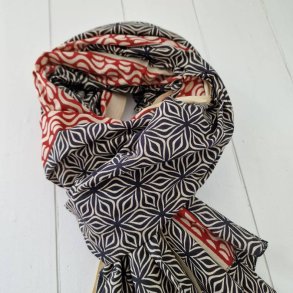 Ubleget bloktrykt trklde sort/rd 110x177 cm