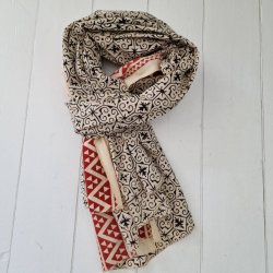 Ubleget bloktrykt trklde rdt/sort 114x180 cm