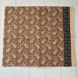 Ubleget bloktrykt trklde sort/carry 114x180 cm