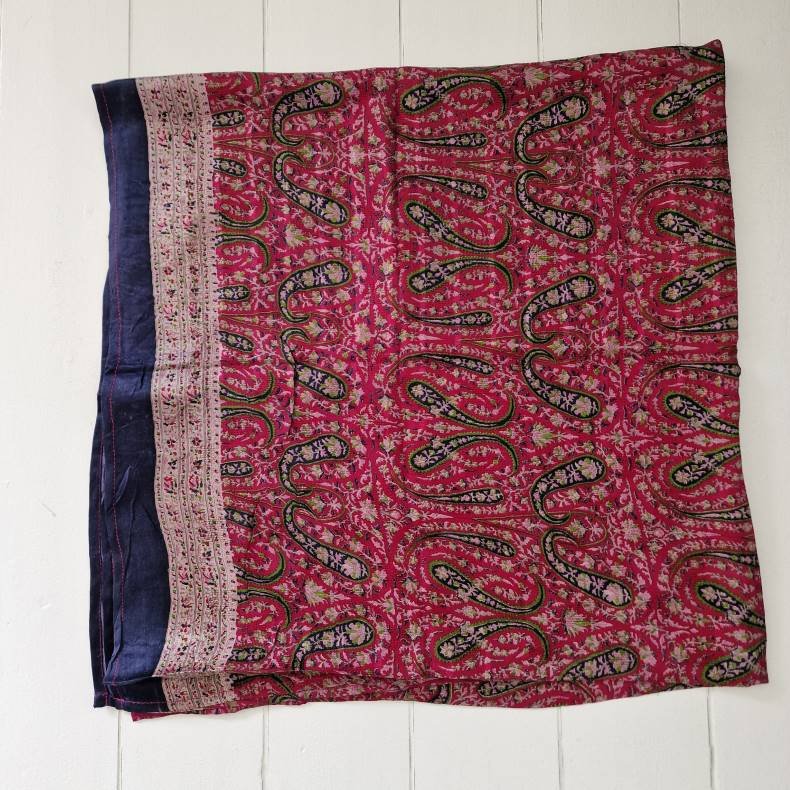 Stort silketrklde varmrd  104x203