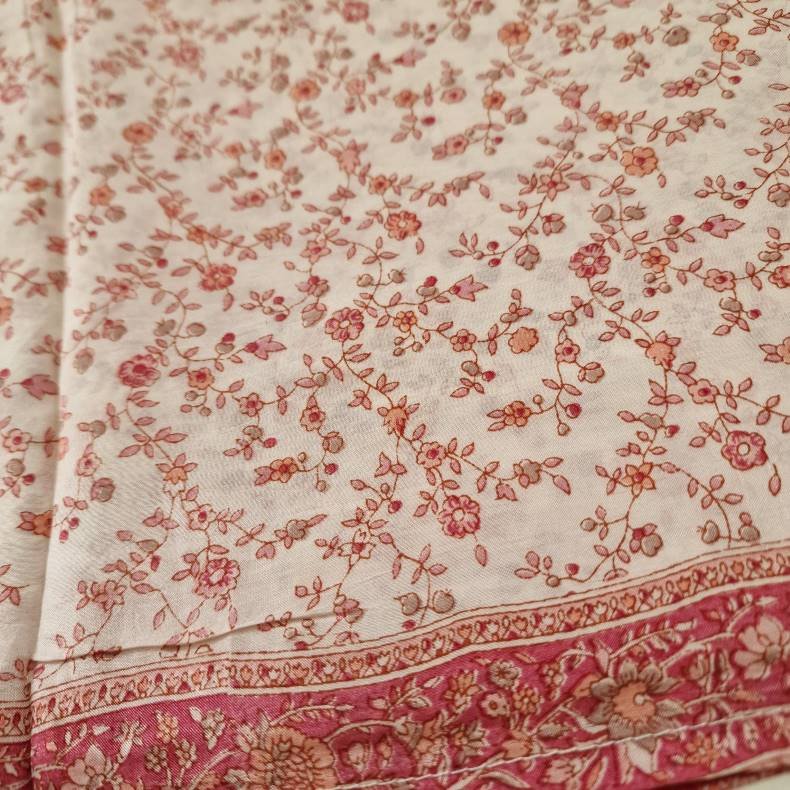 Stort silke trklde rosa 101x208