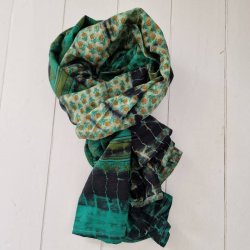 Stort silke trklde grn/sort 92x170