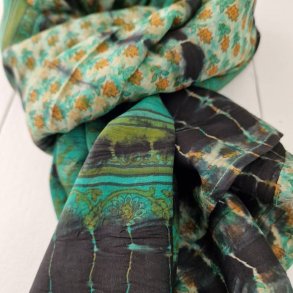 Stort silke trklde grn/sort 92x170