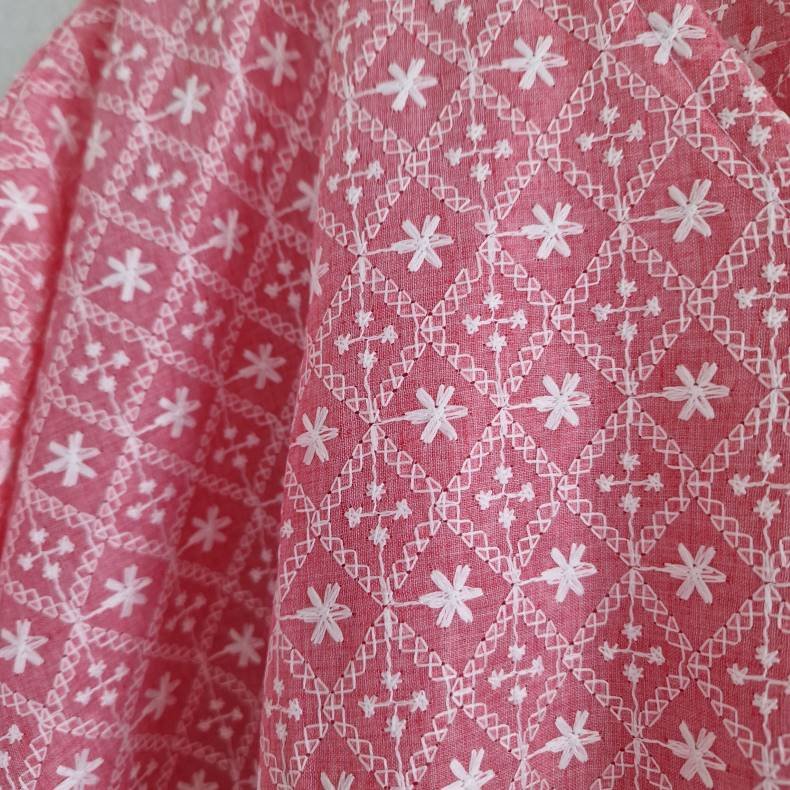 Bomulds kaftan med broderi rosa