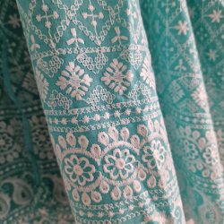 Bomulds kaftan med broderi turkis