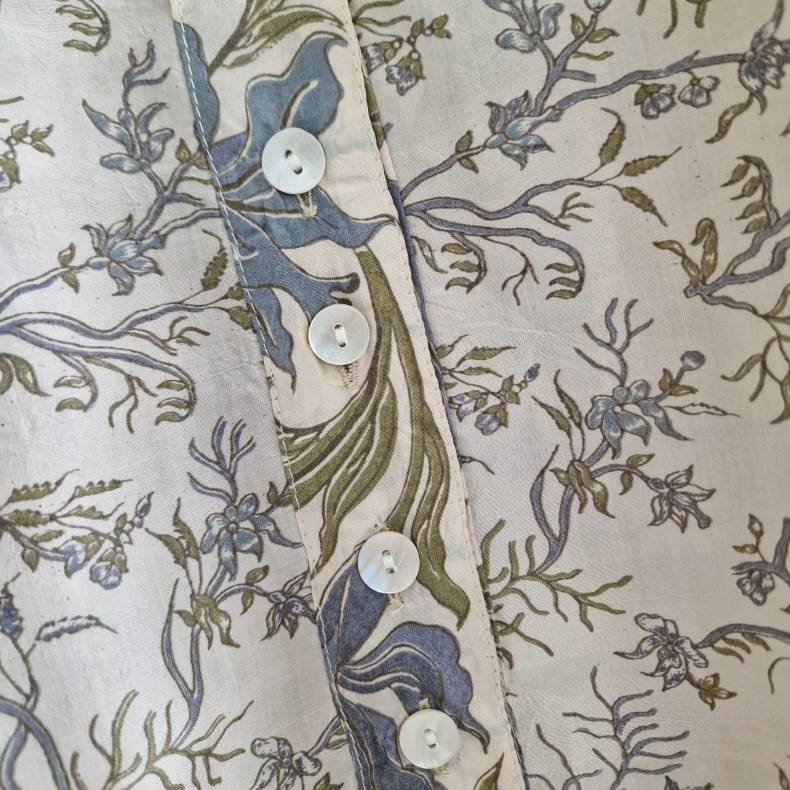 Skjorte med skd vintage saree silke flde/grn/bl s/m