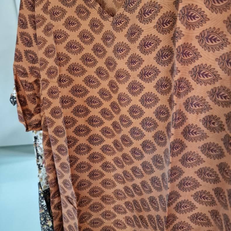 Lilje T-shirt Unika Vintage silke saree l/xl No.8