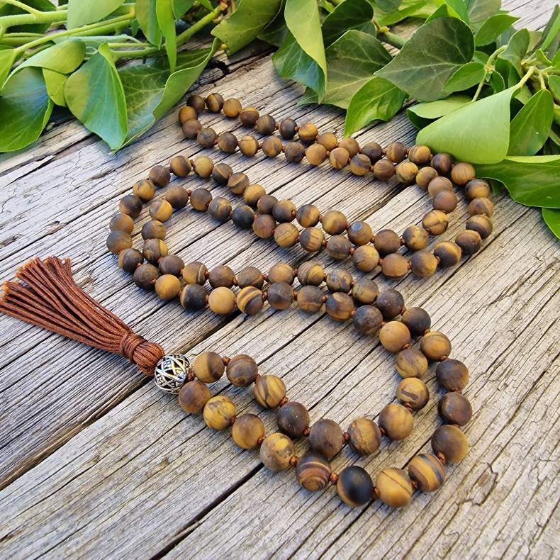 Mat tigerje unisex mala 6mm