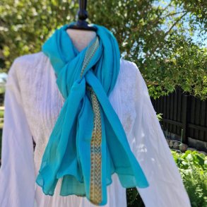 Turkis klar t�rkl�de med gylden bort