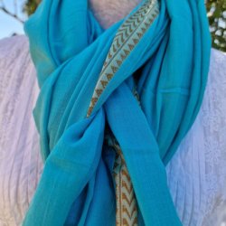 Turkis klar t�rkl�de med gylden bort