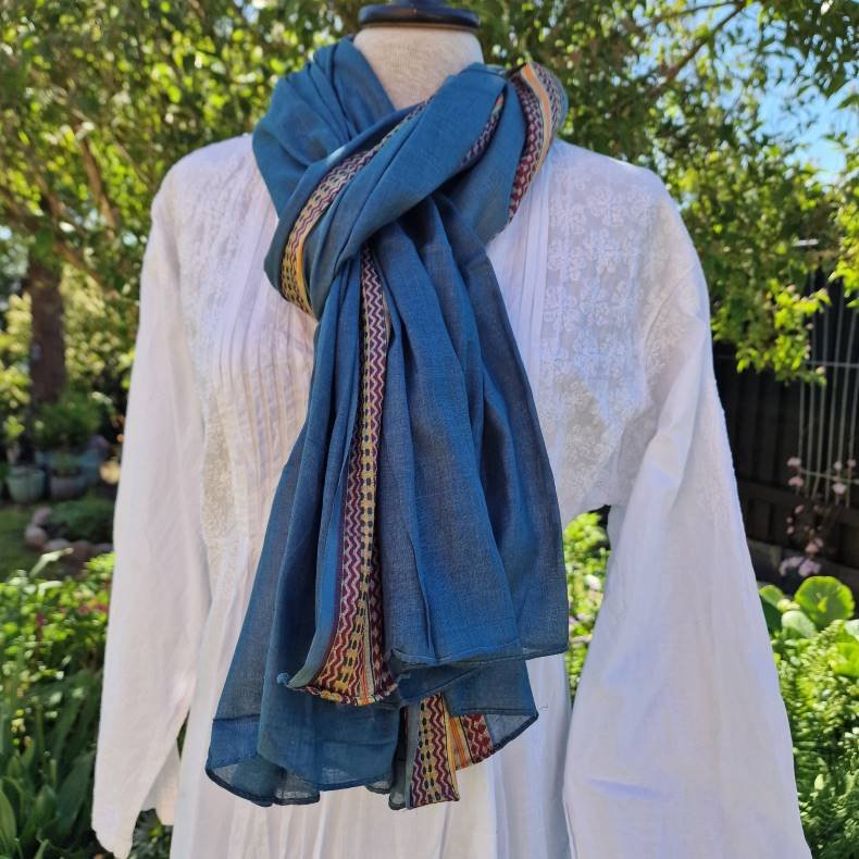 Gr�nbl�t t�rkl�de med r�d/orange/gr�n/gul bort