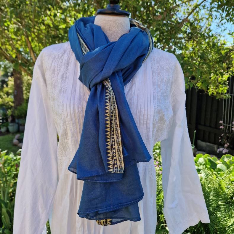 Blt trklde med gylden bort