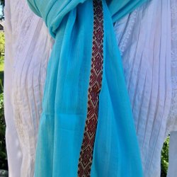 Turkis lys t�rkl�de med smal gylden/r�d bort