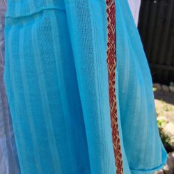 Turkis lys t�rkl�de med smal gylden/r�d bort