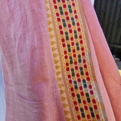 Rosa t�rkl�de med bred gylden/r�d/gr�n bort