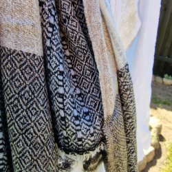 Uldmix halstrklde lyst mnster