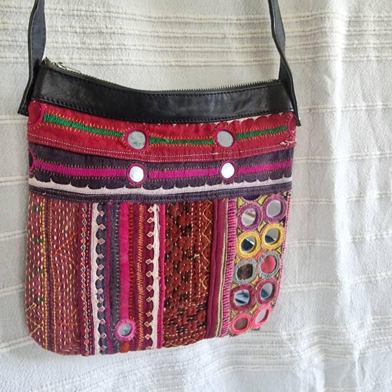 Jordfarvet unik vintage spejl taske