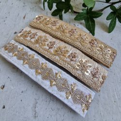 Rhvid hrpynt med 10 cm spnde No.86