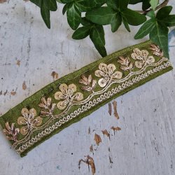 Vissengrn hrpynt med 10 cm spnde No.52