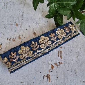 Mrk petrol hrpynt med 10 cm spnde No.49