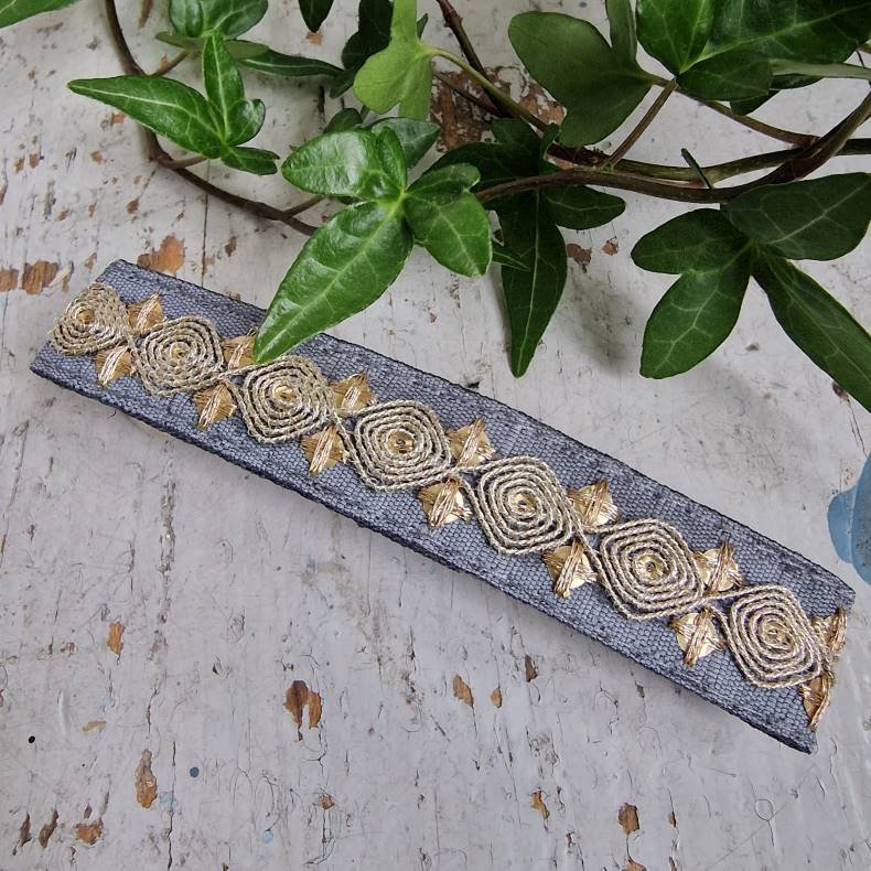 Grbl hrpynt med 10 cm spnde No.74