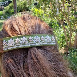 Turkis hrpynt med 10 cm spnde No.39