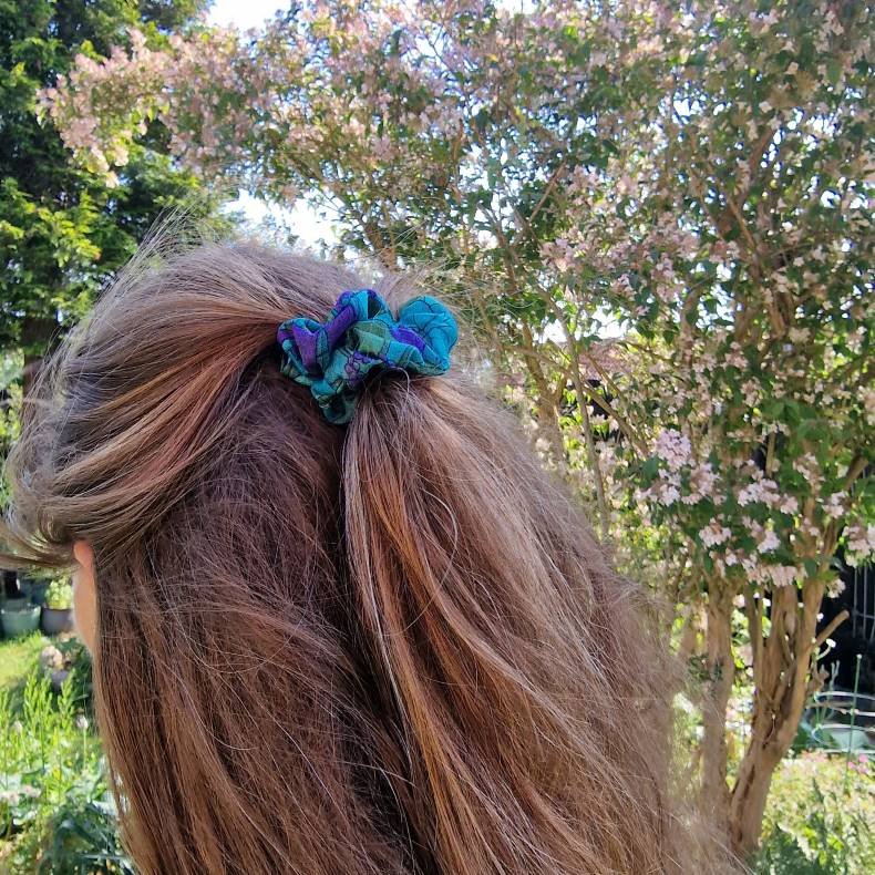 Scrunchies lyserd vintage silke Small