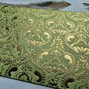 Kuvert lys grn med guld mnster