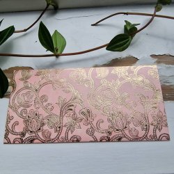 Kuvert lyserd med guld mnster