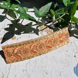 Peach hrpynt med 10 cm spnde No.26